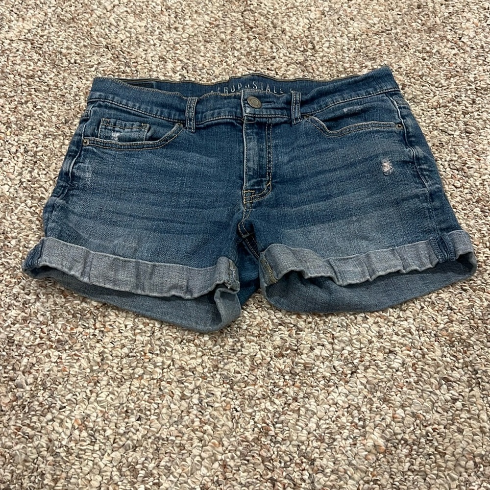 GUC! Aeropostale Shorts. SZ 2